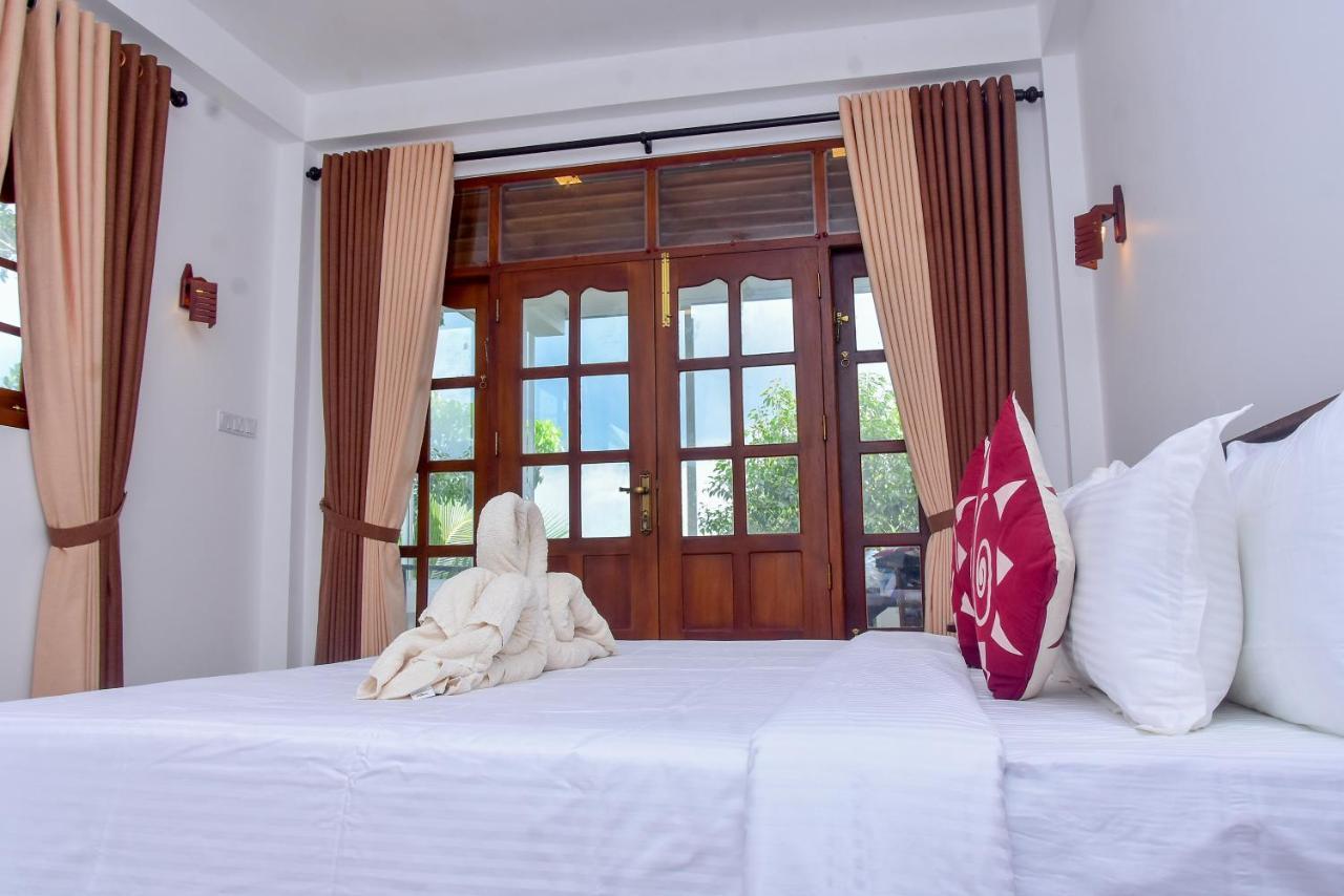 Villa Araliya ฮิกคาดูวา ภายนอก รูปภาพ