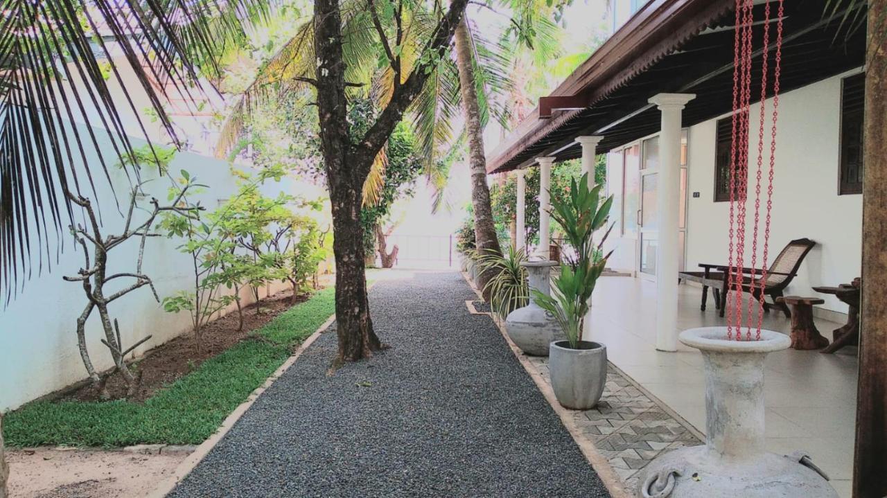 Villa Araliya ฮิกคาดูวา ภายนอก รูปภาพ